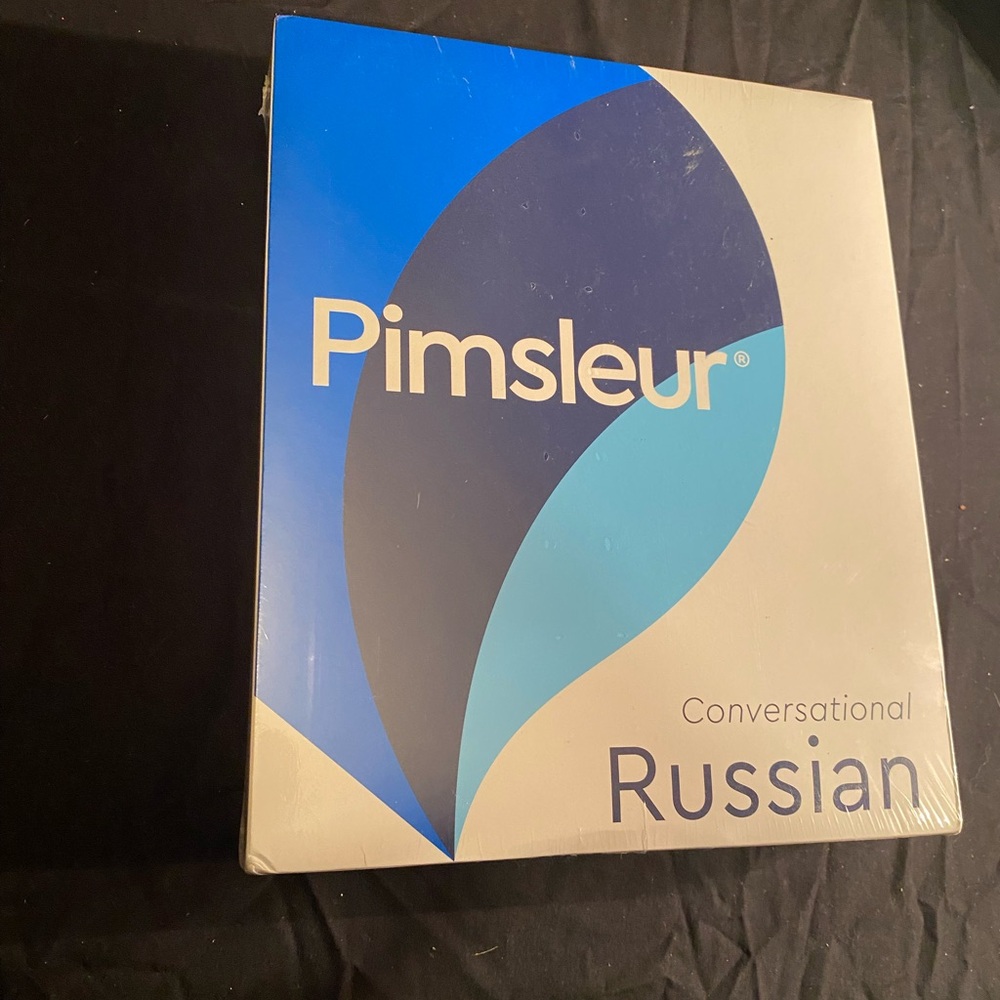 Pimsleur Conversational Russian Language Course - Blue/Light Blue
